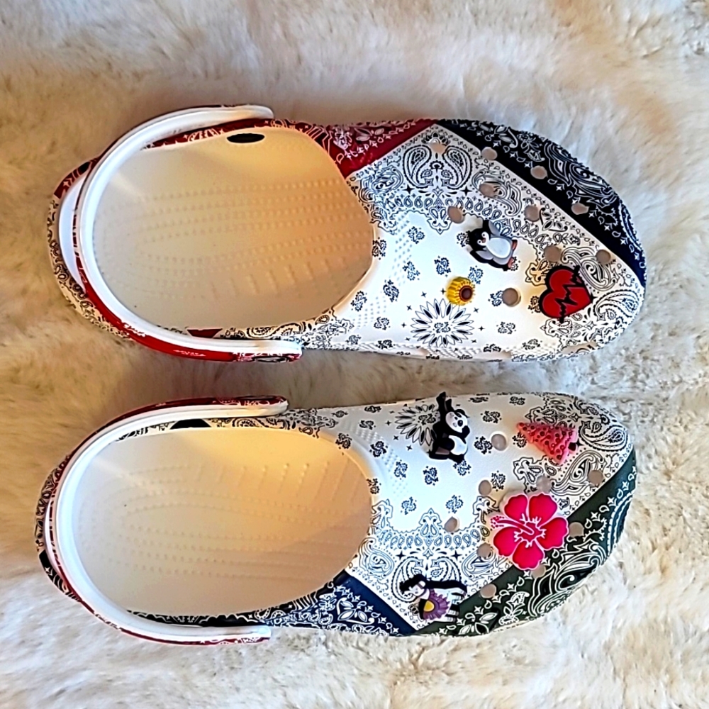 CROCS Shoes
